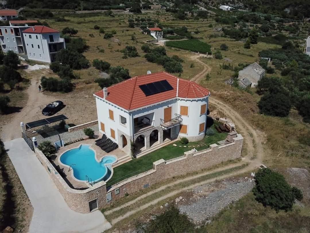 Villa Nera Bol Buitenkant foto